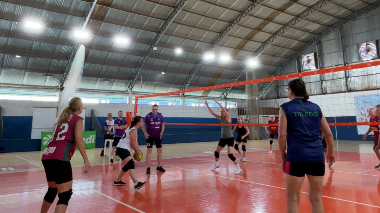 Equipes feminina e masculina 45+ e 58+ do Centro de Treinamento para Idosos intensificam preparação para buscar bons resultados em Sorriso