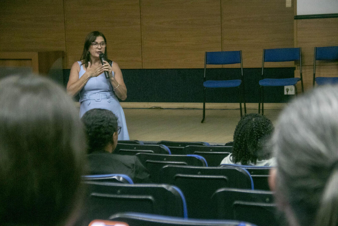 Nesta segunda-feira (12) a Secretaria da Educação realizou mais um encontro com professores e cozinheiros que assumiram concurso no decorrer de 2025