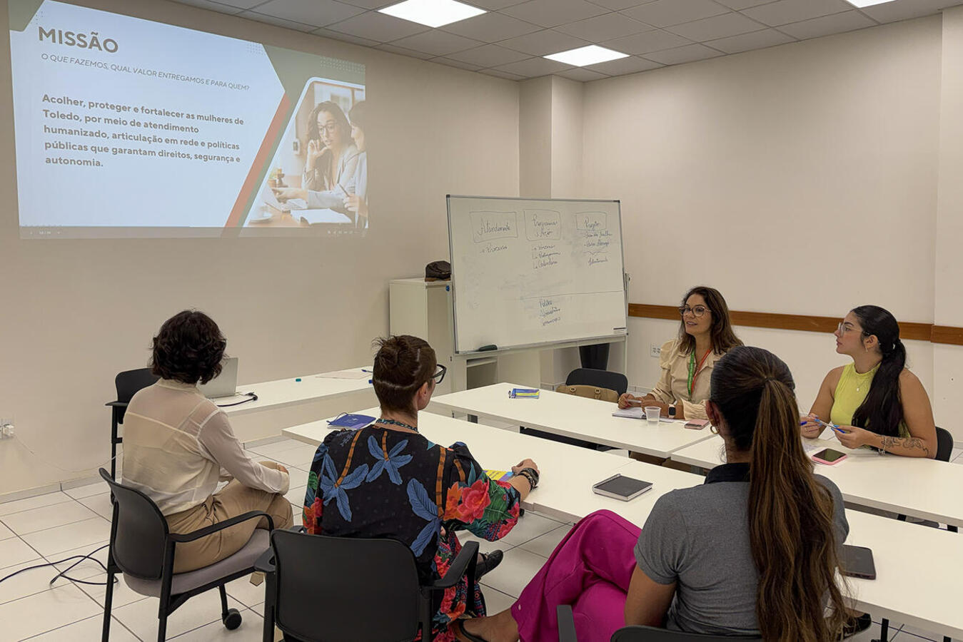 Parceria, iniciada neste ano, estabelece eixos de atuação, fortalece políticas públicas e amplia ações de empreendedorismo e geração de renda para mulheres