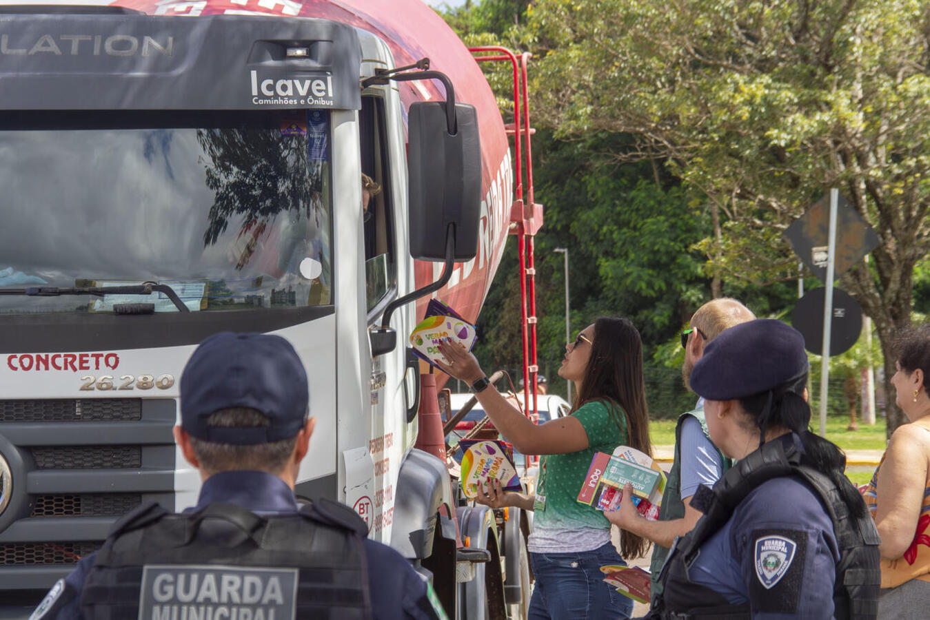 Ação conjunta reforçou cuidados com a saúde e combate à violência contra a mulher no período festivo