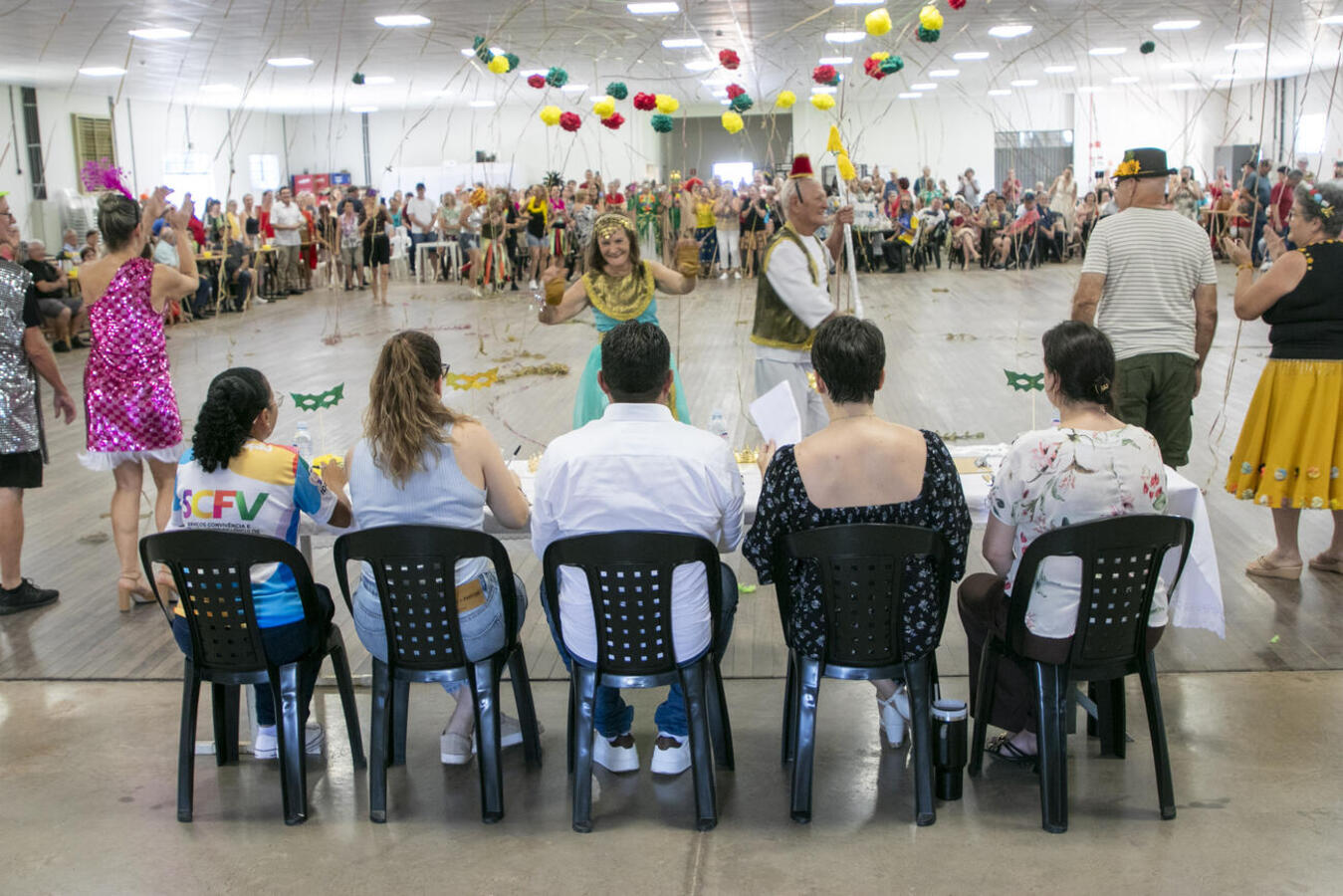 Evento promovido pela Secretaria de Esportes e Lazer também elegeu a Rainha e o Rei Momo do Carnaval