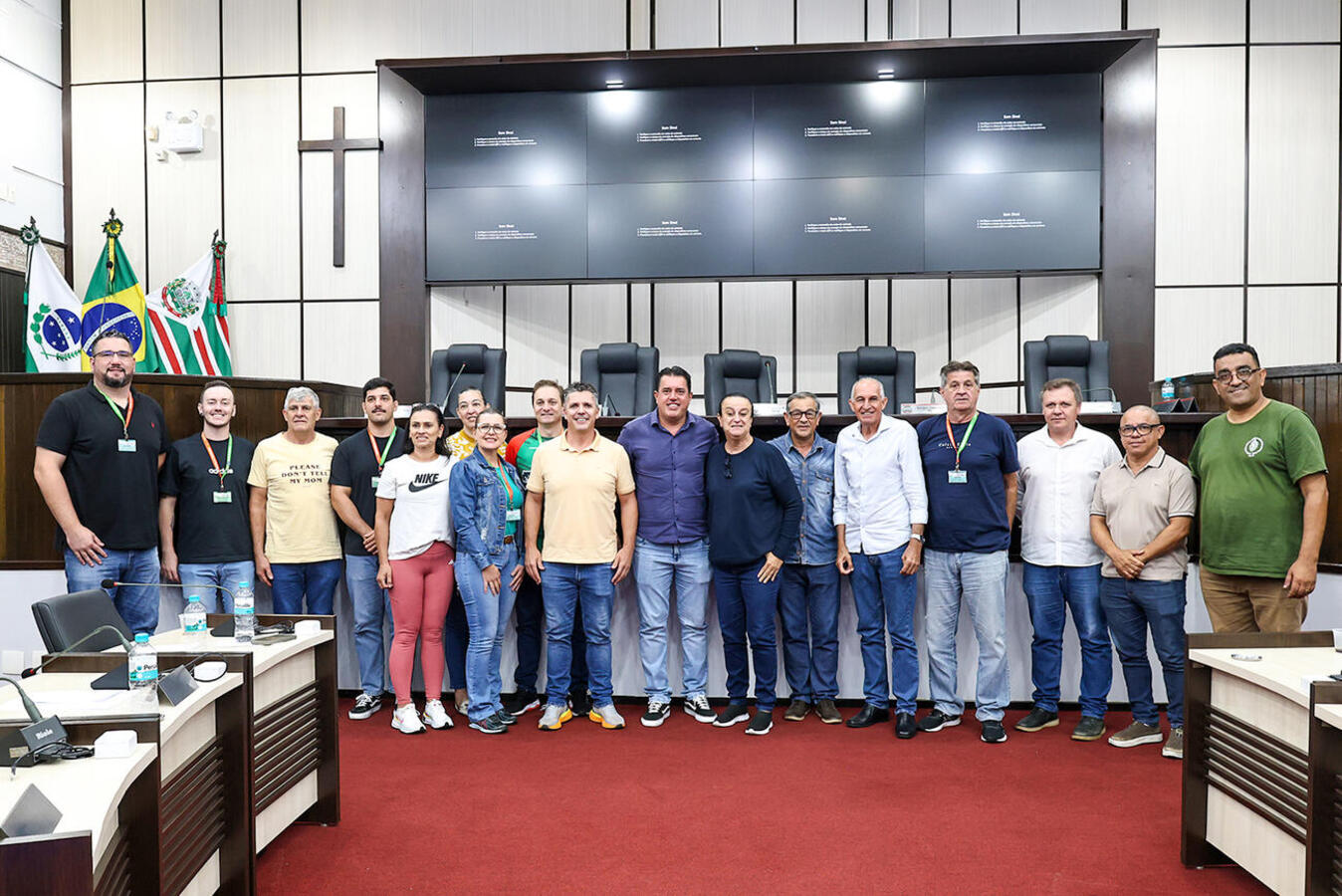 Explanações sobre atividades e finanças da Secretaria Municipal de Esportes e Lazer ocorreram em audiência pública realizada na manhã desta segunda-feira (23)