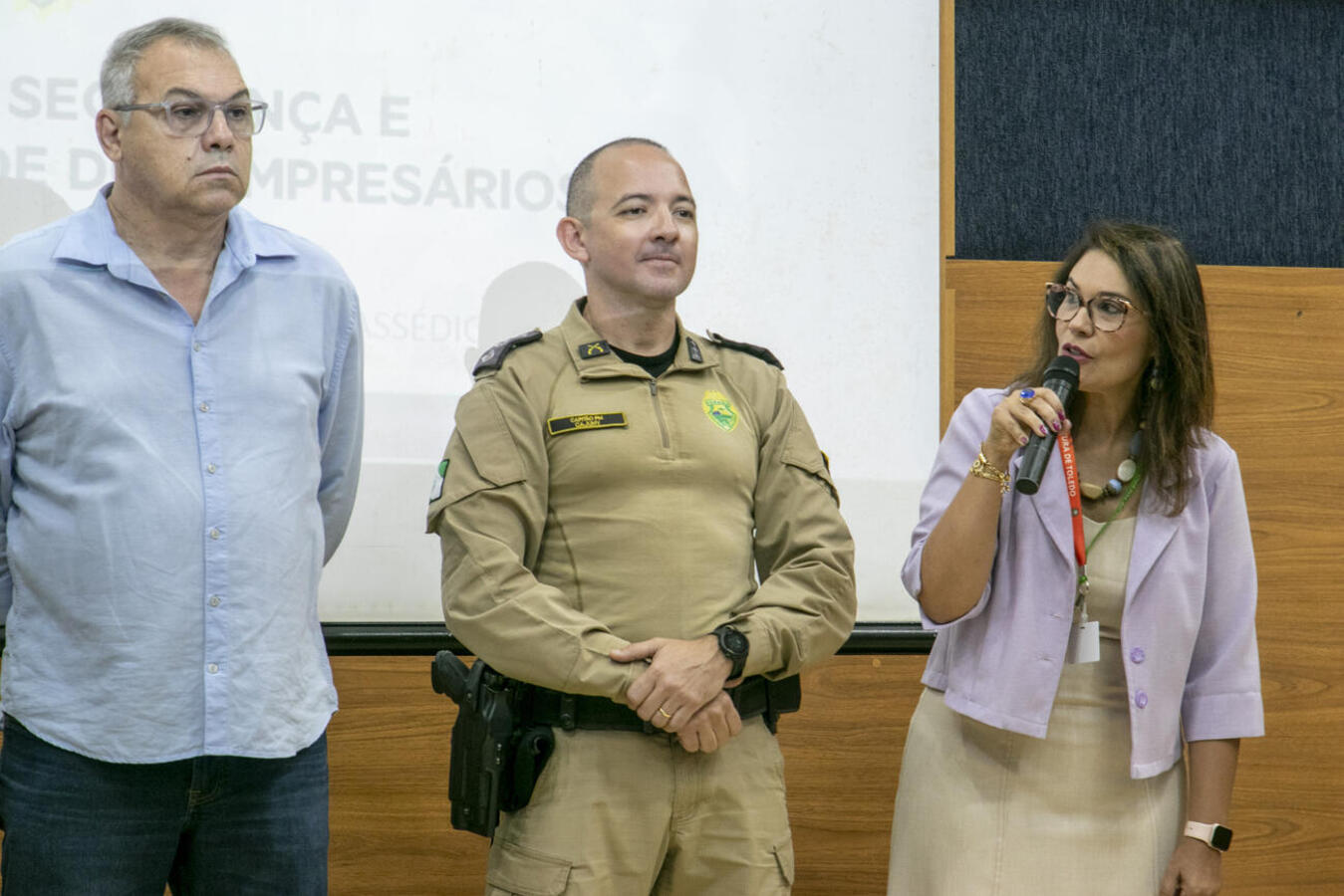 Palestra da Secretaria da Mulher aborda Lei "Não é Não" e procedimentos para proteção de vítimas, visando um ambiente de festa mais seguro