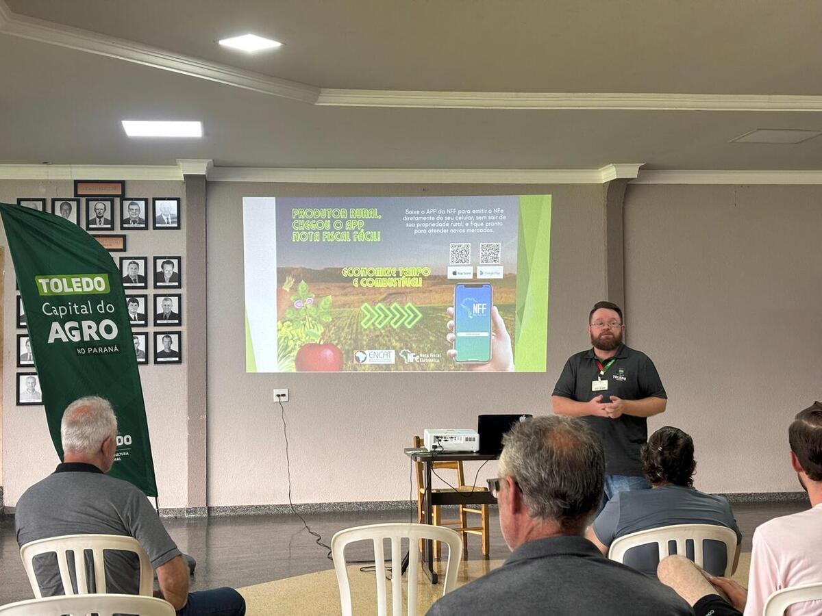 Evento promovido pelas secretarias de Agricultura e Proteína Animal e da Fazenda, nesta quarta-feira (23) em Dez de Maio, proporcionou momentos de aprendizado 