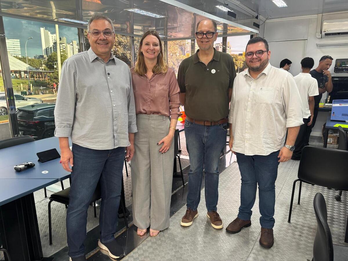 Secretário de Estado Alex Canziani abriu a programação oficial e anunciou repasse de cerca de R$ 896 mil para a Funtec, por meio de fundo estadual específico para o setor