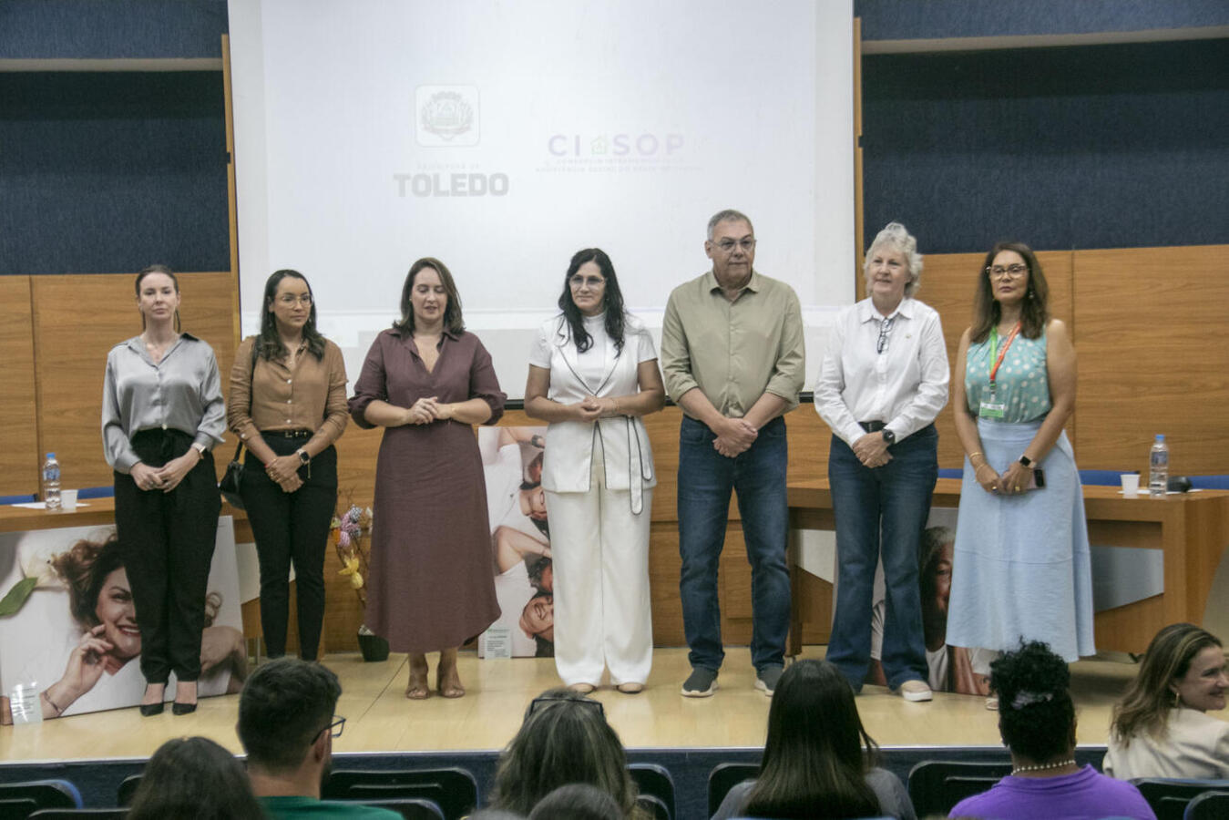 Prestação de contas de 2025 e andamento da estrutura do serviço voltado a mulheres vítimas de violência estiveram entre os principais temas discutidos