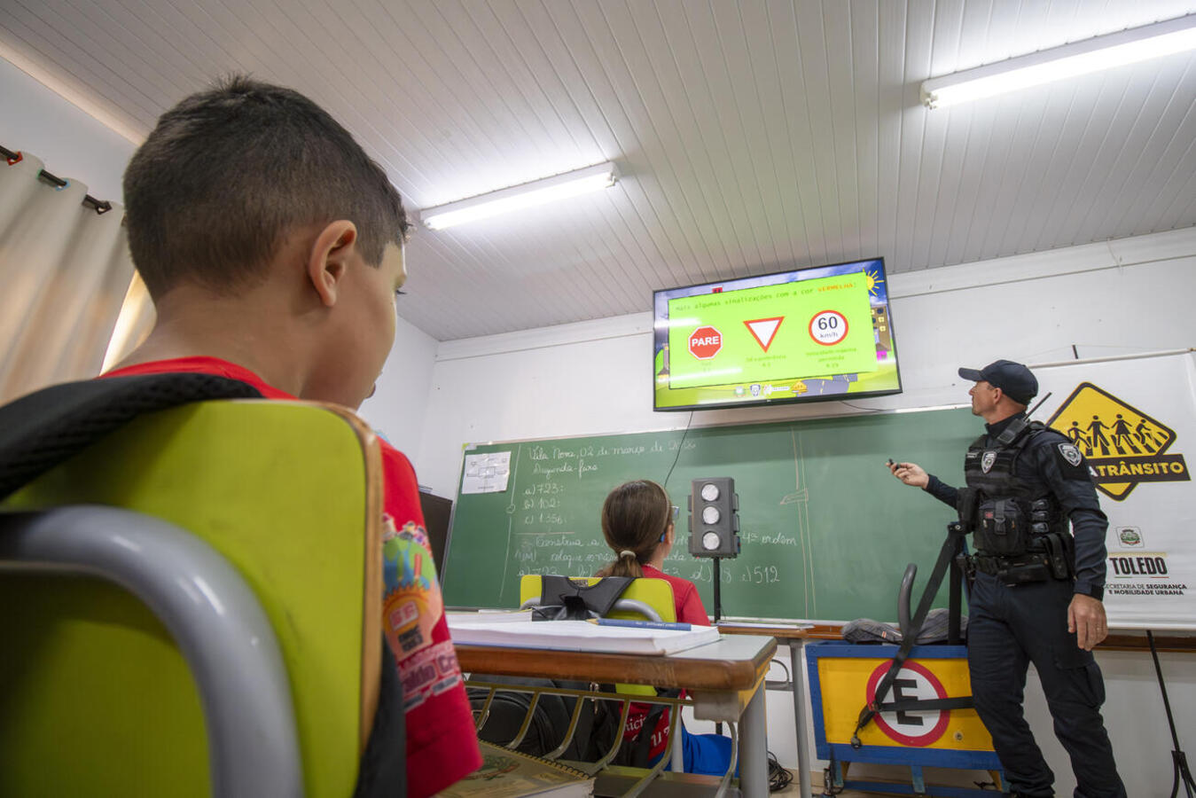 Turma de 4° ano da Escola Municipal Osvaldo Cruz recebeu o programa nesta segunda-feira 