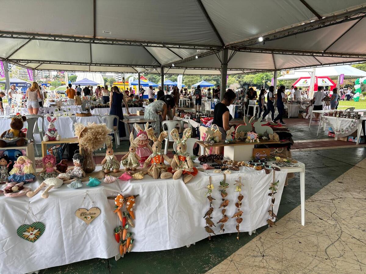 Festa celebra a Páscoa e reúne mais de 50 artesãos com exposição e venda de produtos