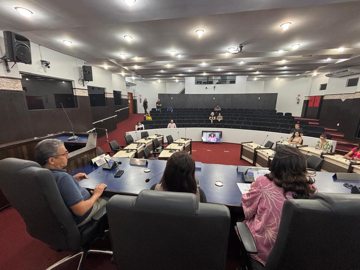 Relatório apresenta atividades realizadas entre setembro e dezembro de 2025, com ações de conscientização, formação e fortalecimento da rede de proteção