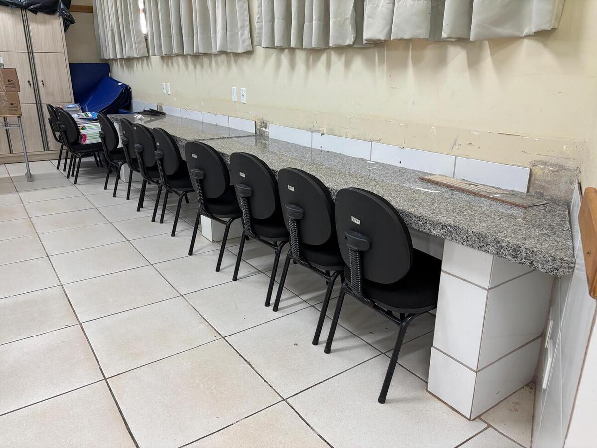 Com investimento de R$ 134.335,61, intervenções incluem troca de portas, drenagem, adequações em laboratórios e melhorias em acessibilidade