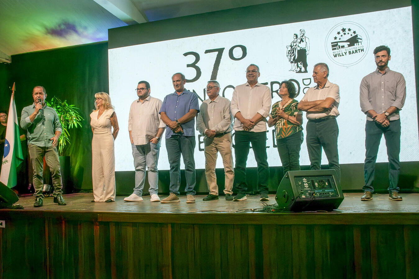 Pessoas que chegaram a Toledo até 1954 foram reconhecidas em evento alusivo ao Dia do Pioneiro, realizado nesta quarta-feira (1º), no salão do Yara Country Clube