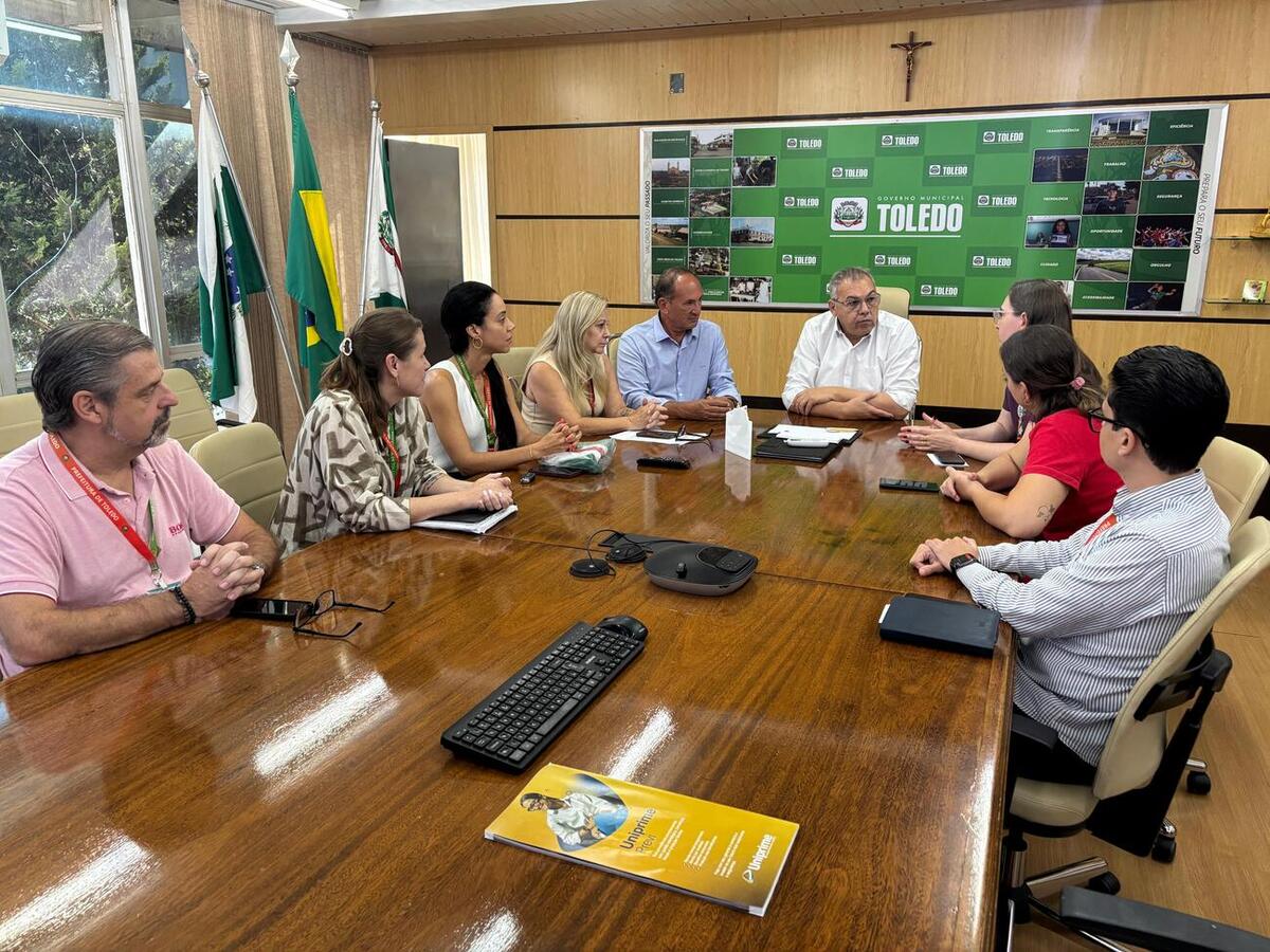 Dados foram apresentados no Gabinete do Prefeito e incluem resultados em especialidades, saúde bucal e combate a endemias