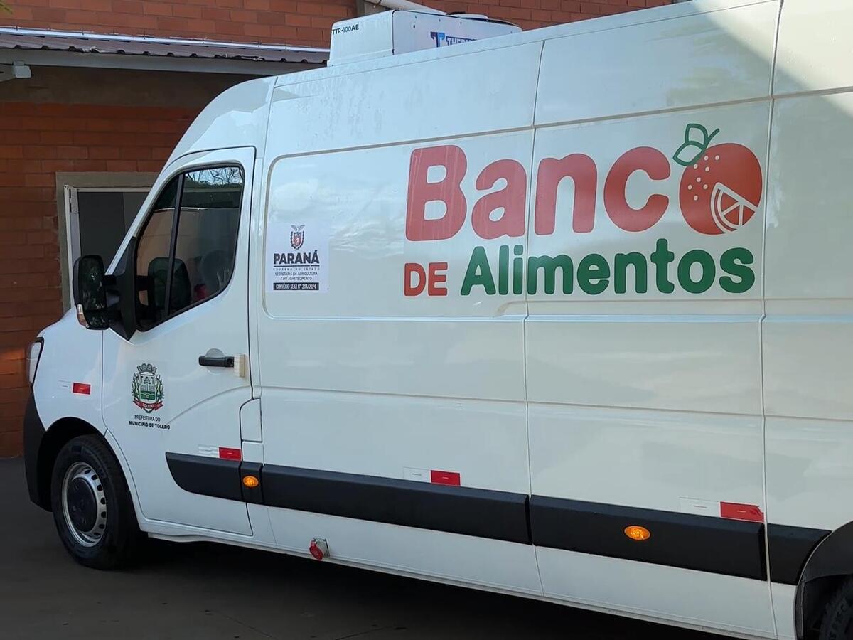 Cerimônia, na última quarta-feira (1º), marcou a entrega de duas vans refrigeradas e o reconhecimento às empresas parceiras do programa
