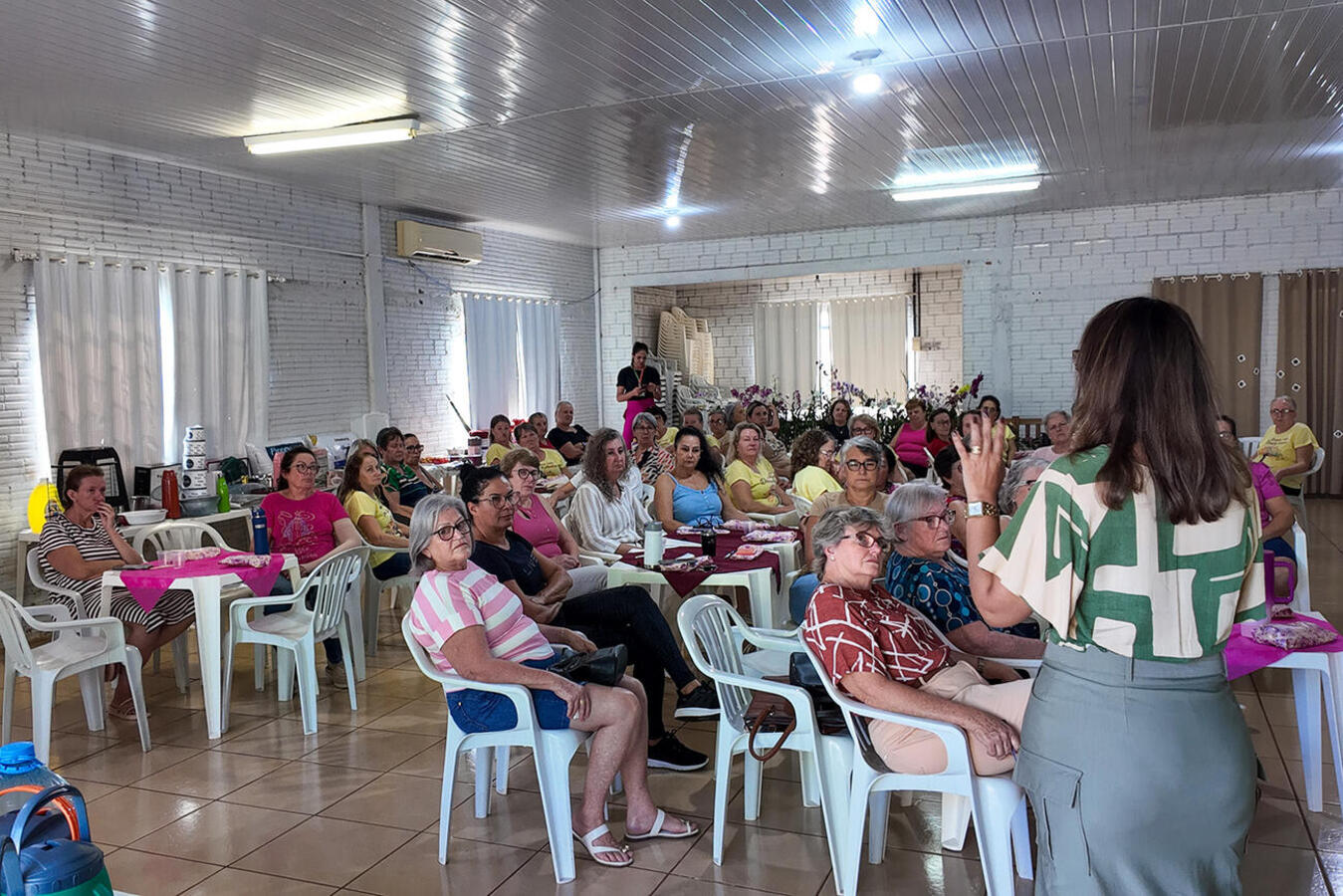 Evento foi realizado pelo Clube de Mães nesta terça-feira (5) na sede da associação de moradores do distrito mais populoso do município