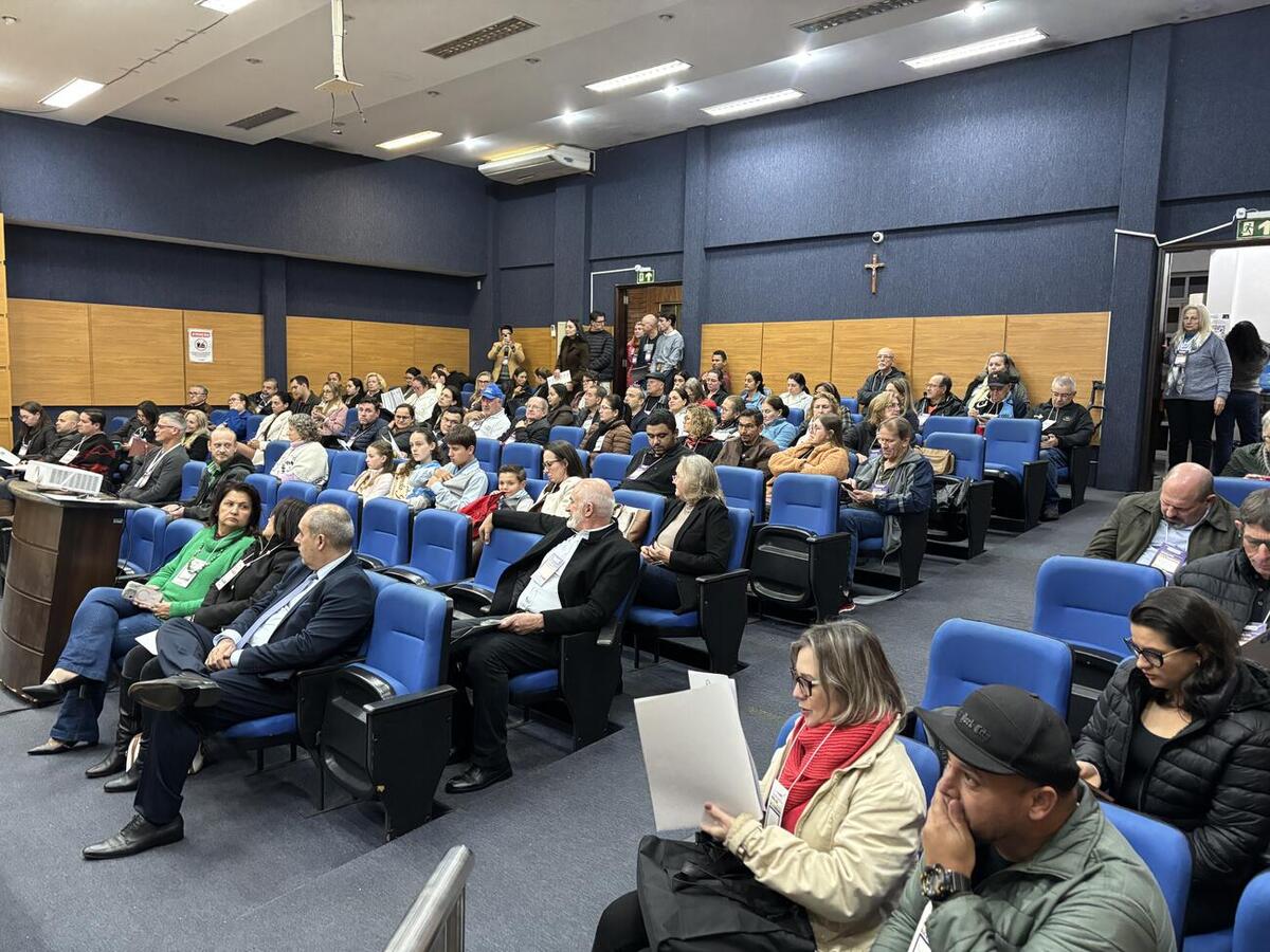 Foi realizado o encontro da etapa municipal que levará propostas para a melhoria da saúde para a 18ª Conferência Nacional de Saúde, programada para julho