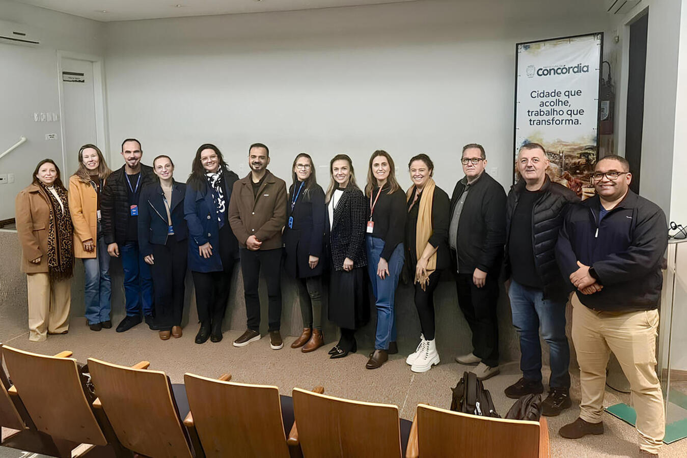 Secretário e diretor da Deseco ministraram palestras em evento promovido em nesta segunda-feira (22) pelo Instituto MBRF e pela Embaixada Solidária, em Concórdia/SC