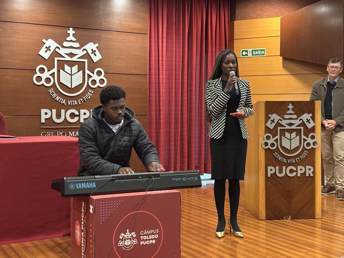 Formatura, no último sábado (13), reuniu alunos de três turmas e marcou encerramento da sexta edição da Escola de Língua Portuguesa para Migrantes