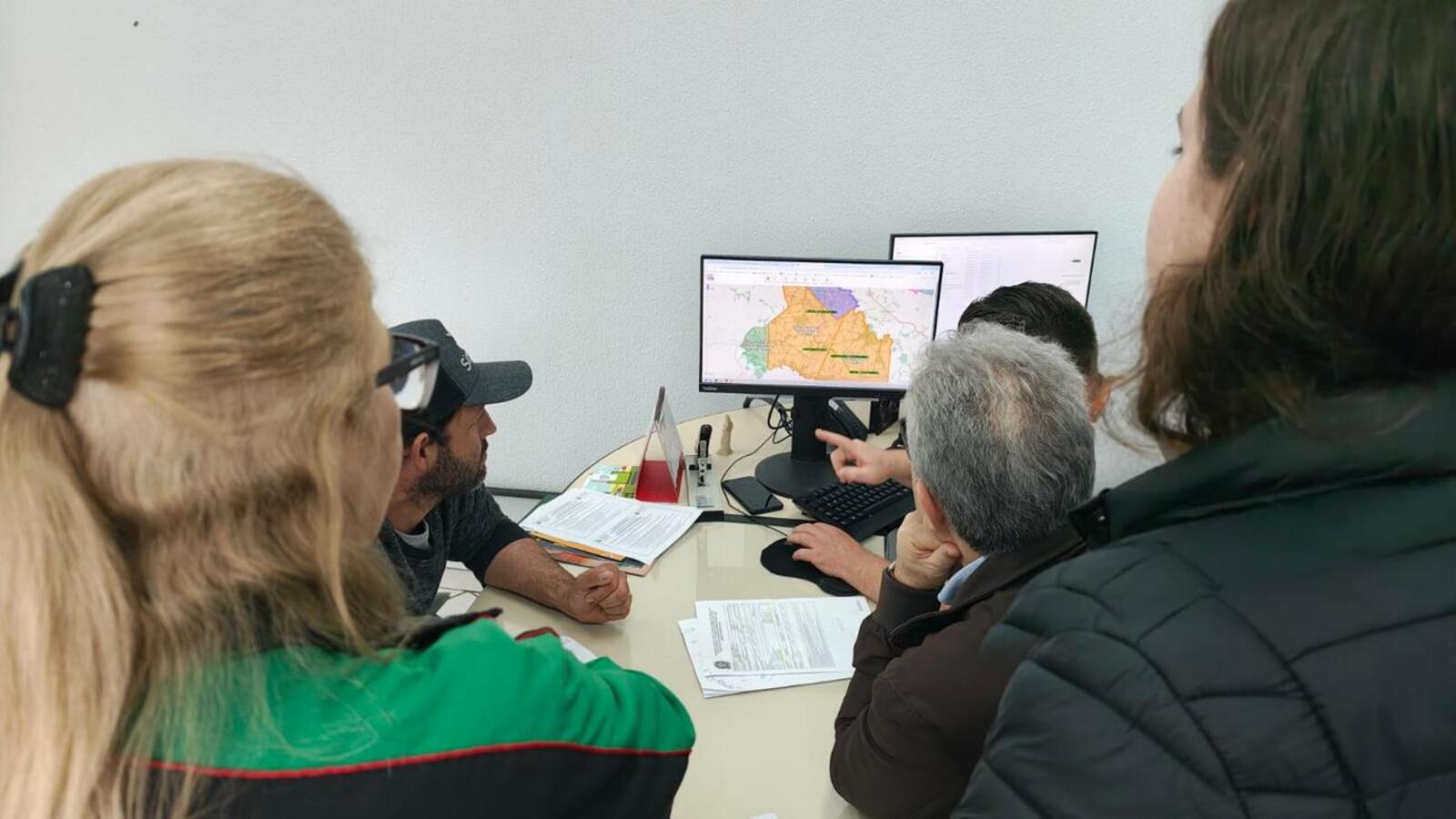 Cadastro pode ser realizado na Secretaria de Agricultura e Proteína Animal e também no Bloco do Produtor Rural, no Centro de Eventos Ismael Sperafico
