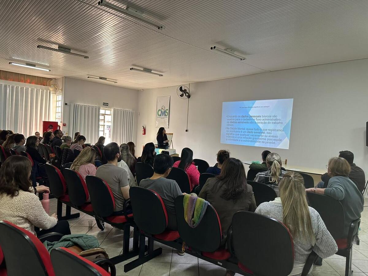 Iniciativa voltada a profissionais da Rede Especializada em Saúde Mental (Raps) abordou reflexões sobre diversidade e Lei Geral de Proteção de Dados (LGPD)