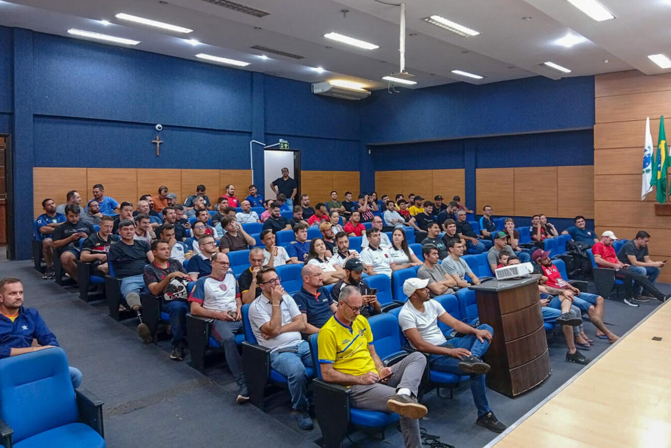 Representantes de times participaram de encontro na noite de segunda (20) no Auditório Acary Oliveira; competição, com 3 categorias, começa em 1º de agosto