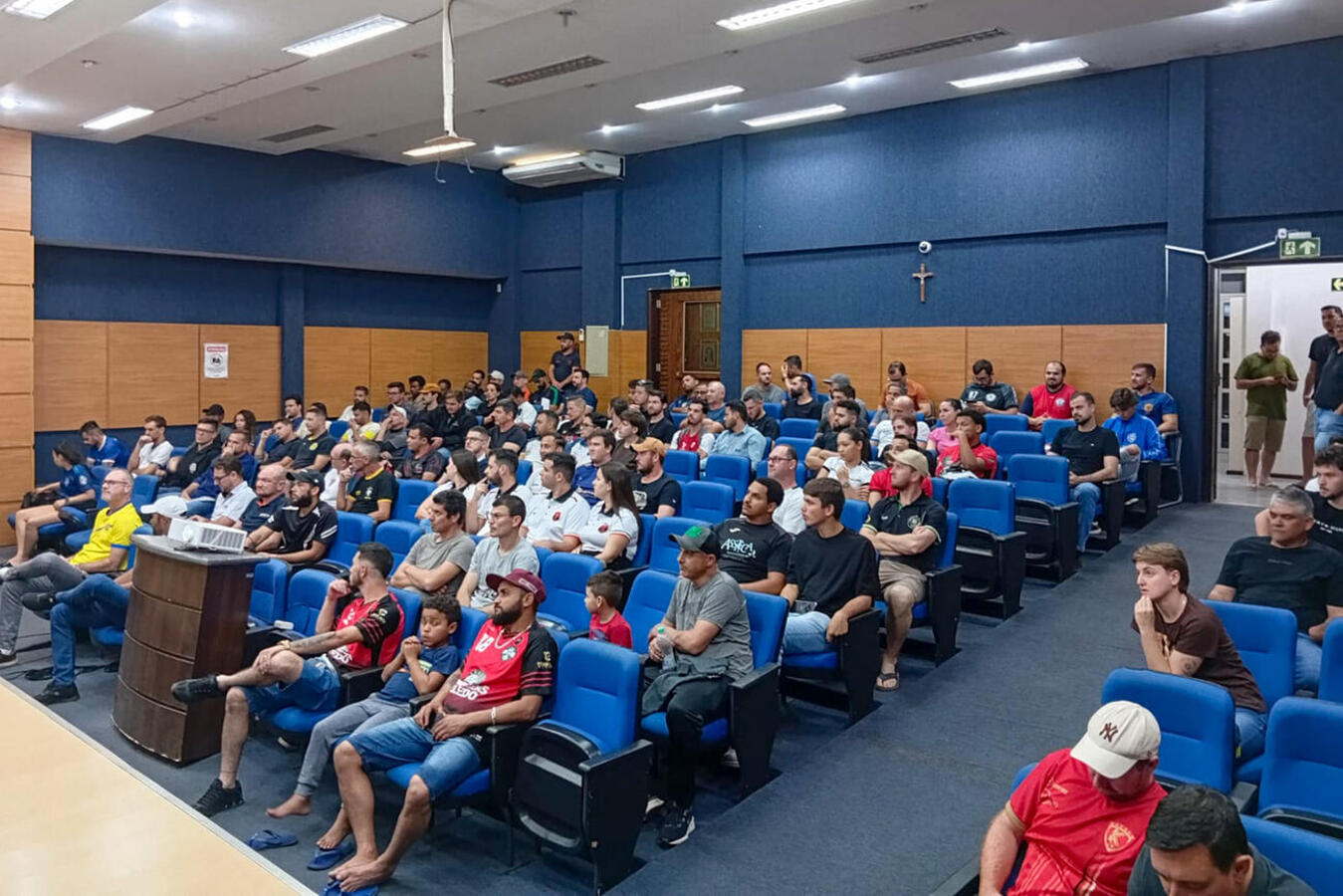 Representantes de times participaram de encontro na noite de segunda (20) no Auditório Acary Oliveira; competição, com 3 categorias, começa em 1º de agosto
