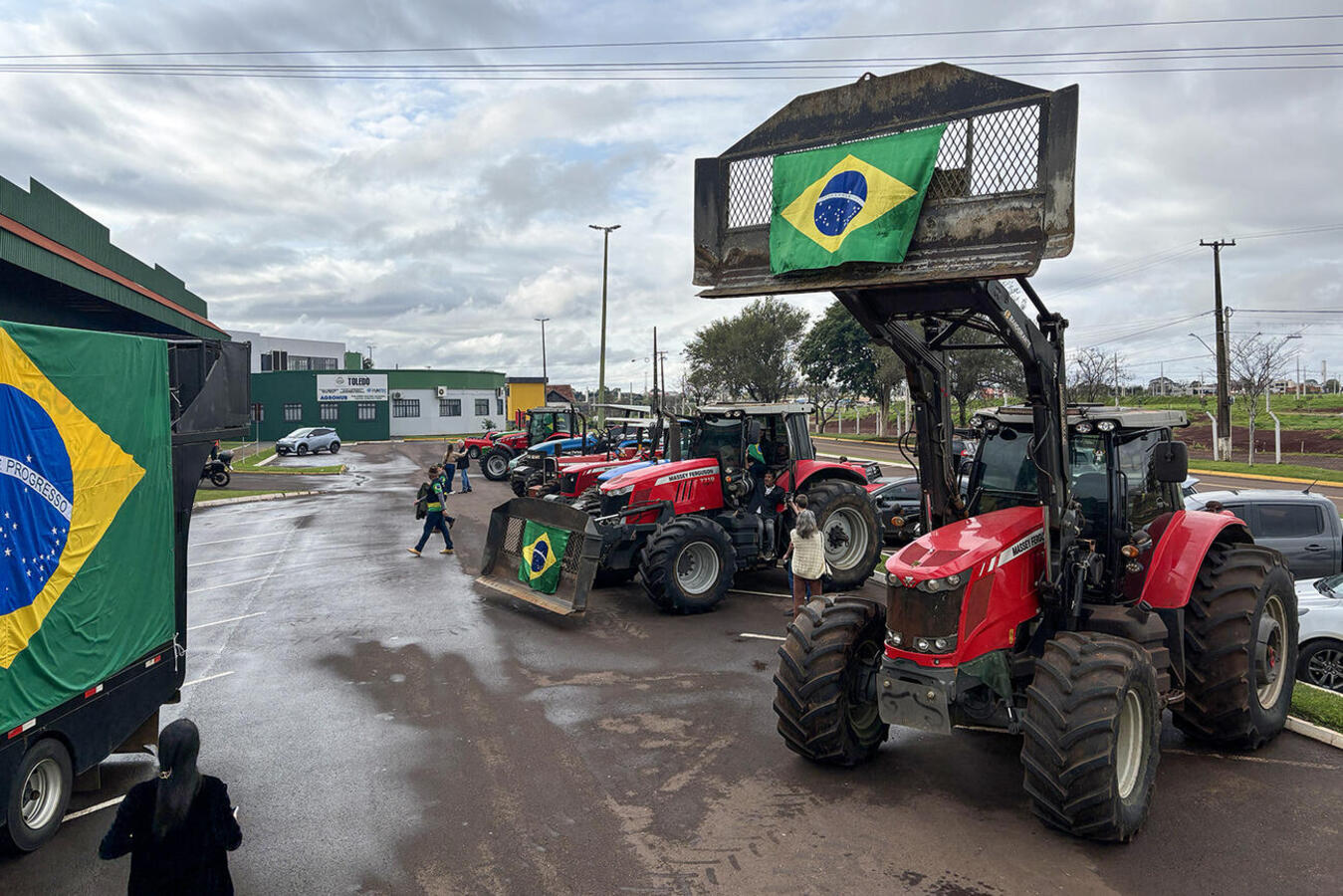 Um dos momentos mais aguardados da Semana do Agricultor 2026 ocorreu no último sábado (25) e representou a força da Capital Paranaense do Agronegócio