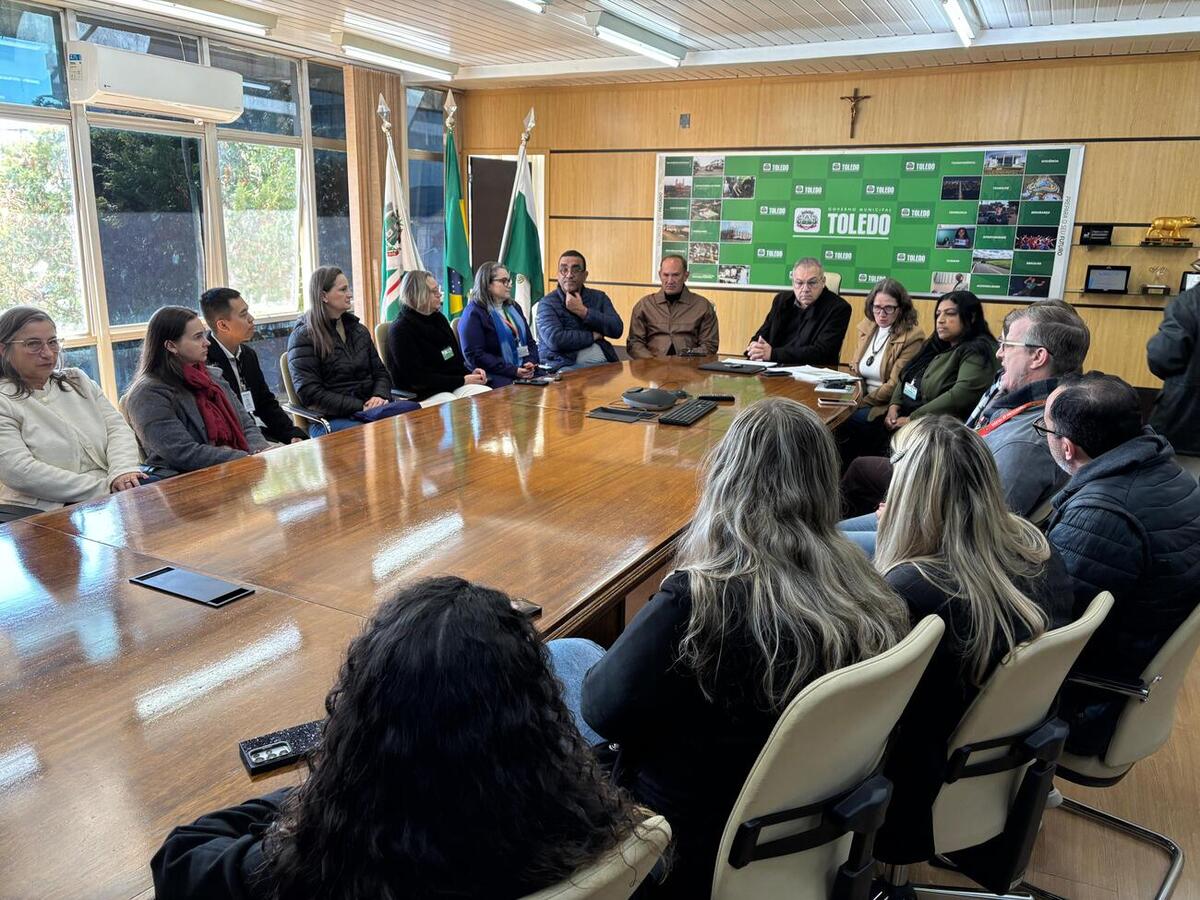 Encontro inaugural ocorreu na última terça (7) na Sala de Reuniões do Gabinete do Prefeito e debateu como cada parte poderá contribuir para o PME 2026-2036