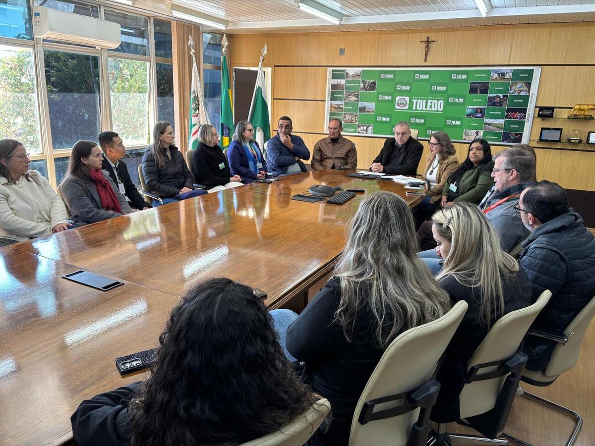 Encontro inaugural ocorreu na última terça (7) na Sala de Reuniões do Gabinete do Prefeito e debateu como cada parte poderá contribuir para o PME 2026-2036