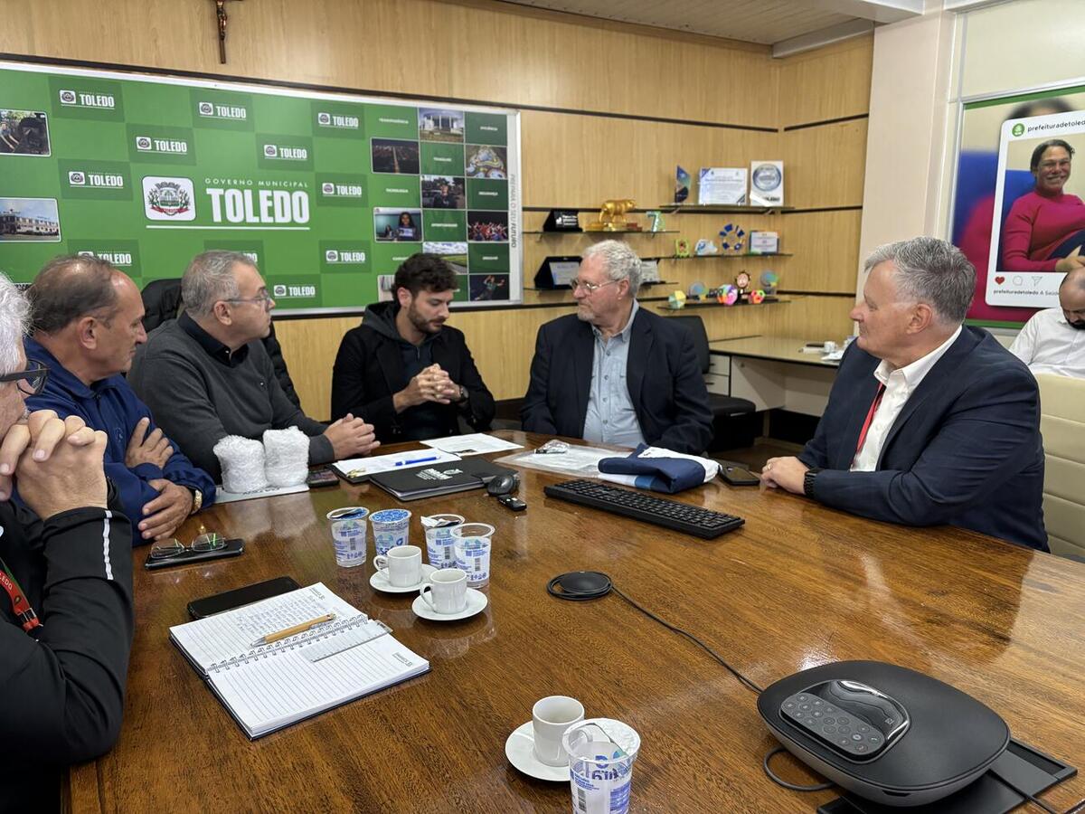Prefeito Mario Costenaro apresentou as principais características da Toledo paranaense e destacou a satisfação em ampliar o relacionamento institucional com a cidade norte-americana