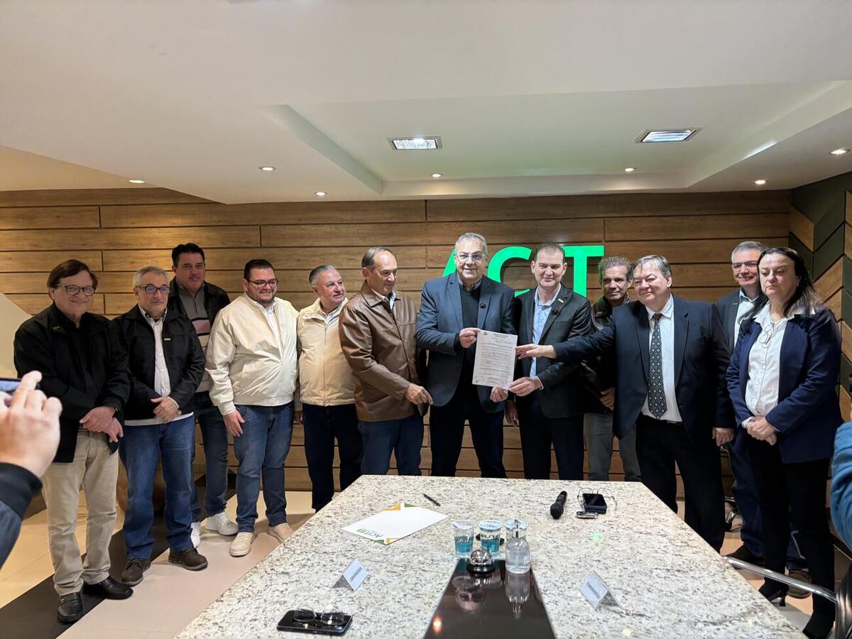 Lei sancionada nesta quarta-feira (15) institui o Dia Municipal do Associativismo, celebrado anualmente em 15 de julho