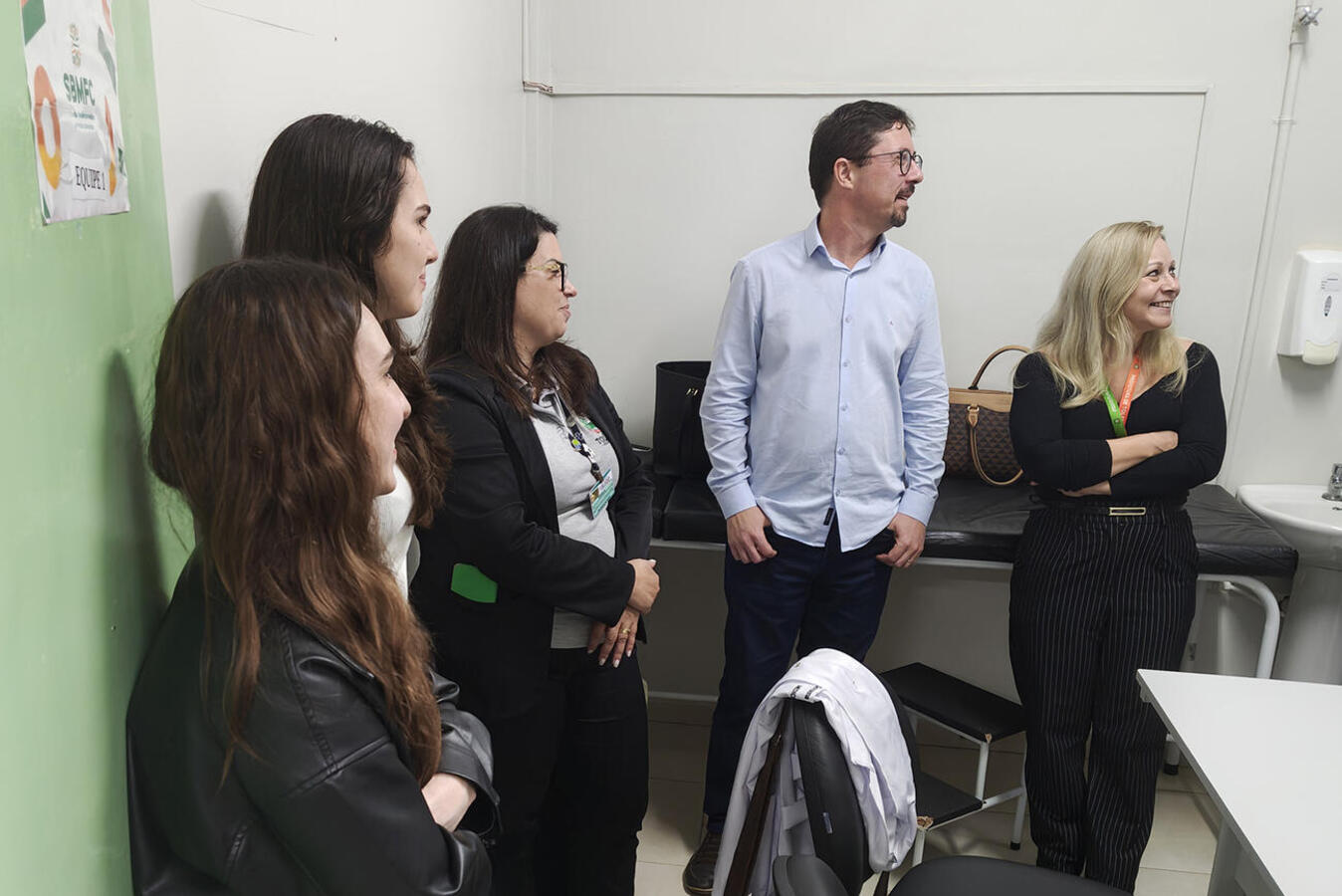 Secretário de Gestão do Trabalho e da Educação na Saúde, Felipe Proenço de Oliveira, fez visitas técnicas à ESF do Jardim Europa e câmpus da UFPR