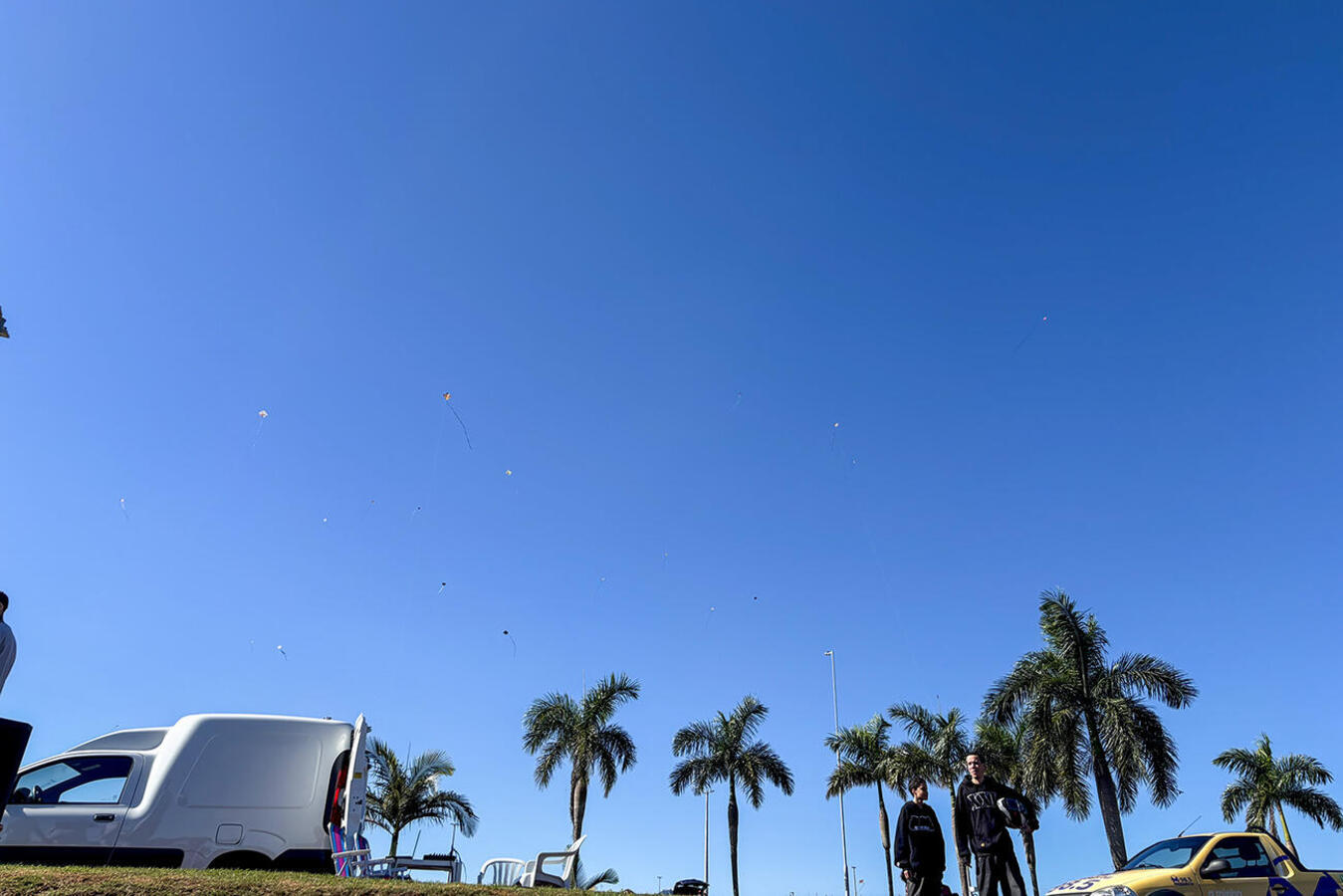 Ação da Secretaria Municipal de Esportes e Lazer, na tarde de domingo (23), teve a distribuição gratuita de 500 kits e outras opções de lazer para a criançada
