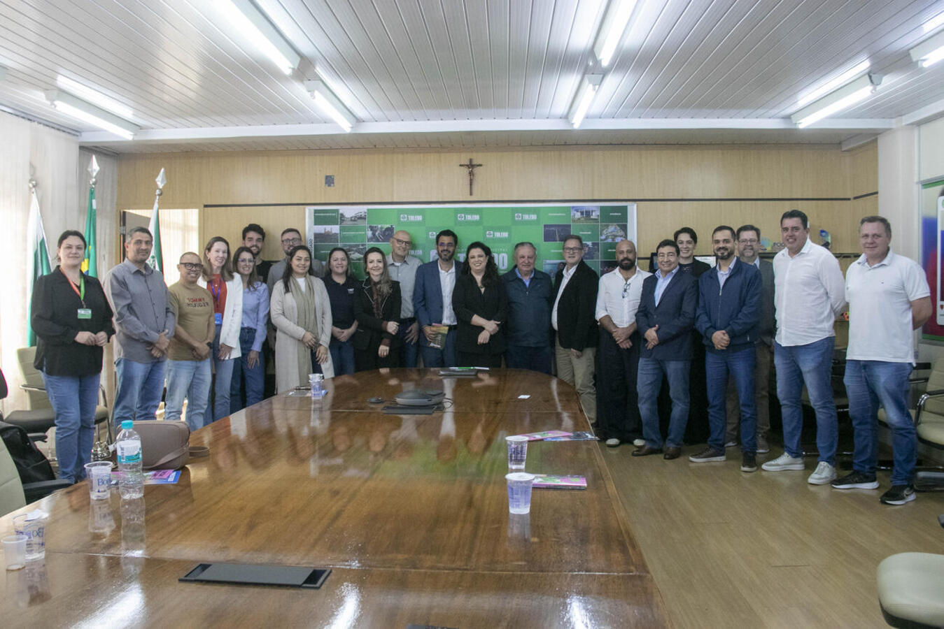Grupo reúne representantes do Poder Legislativo, Executivo e entidades empresariais de Concórdia para conhecer experiências desenvolvidas pelo município de Toledo na acolhida e integração de imigrantes