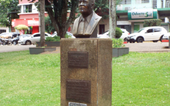 Praça Willy Barth