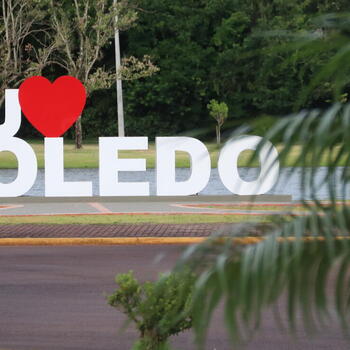 Letreiro Eu Amo Toledo