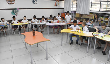 Conteúdo foi ministrado pela artista visual e escultora Elizabeth Titton, que participa nesta quarta (8) do lançamento da exposição “Muirapiranga no Paraná”, de sua autoria
