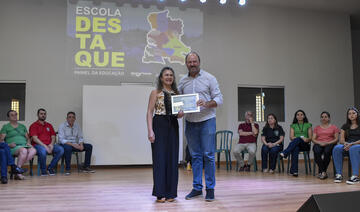 Governo foi representado pelo vice-prefeito Ademar Dorfschmidt e pela secretária Marli Gonçalves Costa em evento na tarde desta sexta (17) no auditório do Premen
