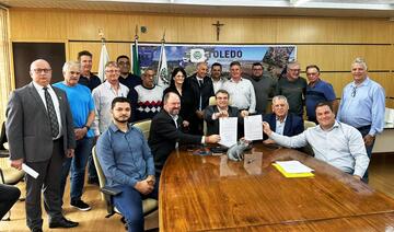 Prefeitura de Toledo repassa planta frigorífica para COOVICAPAR 
