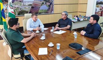 Encontro entre representantes da Prefeitura e do CREF/PR resulta em termo de cooperação técnica