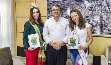Misses são recepcionadas no Gabinete do Prefeito