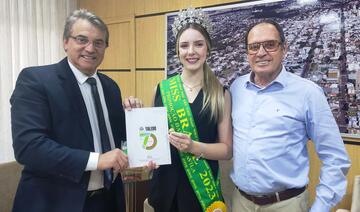 Toledana vencedora do Miss Brasil Globo é recepcionada pelo prefeito