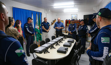 Agentes da Guarda Municipal recebem armamentos
