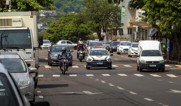 Novidade implantada a partir de 4 de setembro permite maior rotatividade das vagas de estacionamento, o que fez aumentar fluxo de clientes em estabelecimentos do Centro