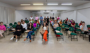 Iniciativa de SMDH, AgroDesenvolvimento e Sebrae/PR teve, em 2023, a adesão de 43 pessoas; encerramento ocorreu na noite desta terça (17), na Escola de Governo