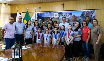 Campeãs paranaenses de GA são recebidas pelo Executivo Municipal