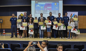 Aproximadamente 1600 desenhos foram produzidos por alunos dos 4º anos das escolas municipais de Toledo durante o ano de 2023