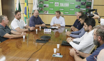 Ônibus novos com ar-condicionado, wi-fi, monitoramento de segurança e tecnologia de rastreamento de rotas, estão entre as melhorias no sistema, que tem a menor tarifa do PR