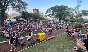 Evento realizado na tarde do domingo (13) na Praça da Cultura em prol da causa animal contou com a participação de aproximadamente 4.000 pessoas     