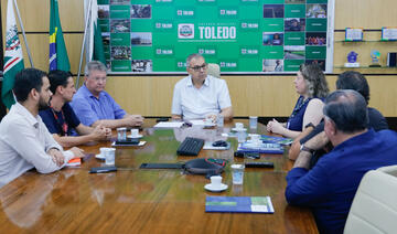 Encontro na manhã desta quarta (29) na Sala de Reuniões do Gabinete do Prefeito teve a presença de executivos de entidades que integram o Sistema Fecomércio/PR