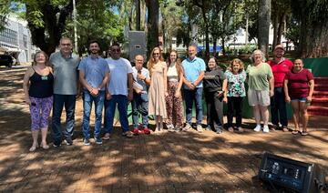 Ato foi realizado sábado (1º) na Praça Willy Barth, durante a Feira de Arte e Artesanato, e foi seguido por momento musical com professores da Casa da Cultura